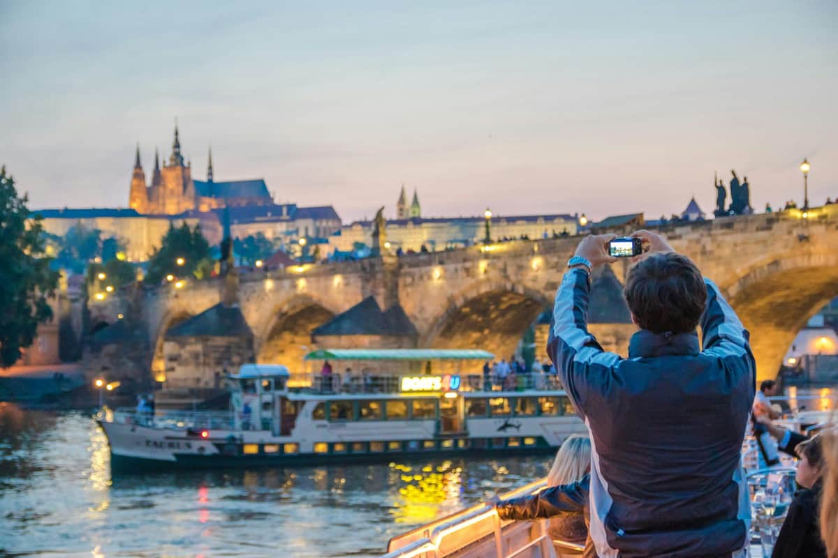 Prague: River Cruise + Dinner River Cruise