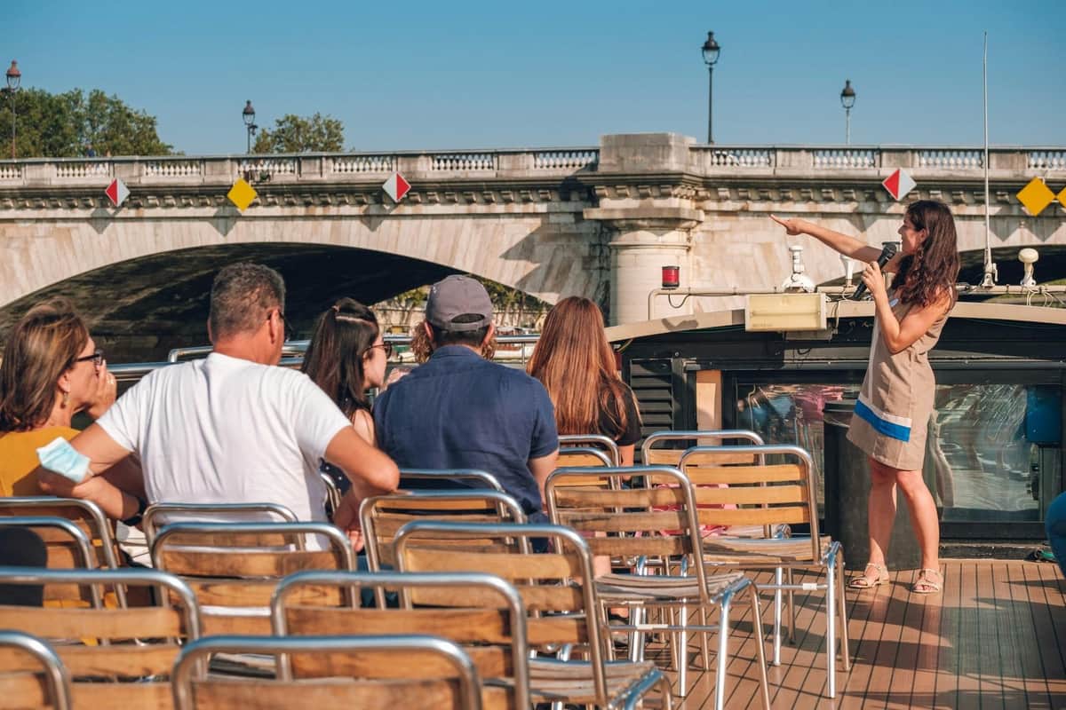 Seine River: Electric Boat Guided Sightseeing Cruise by Vedettes de Paris Guide