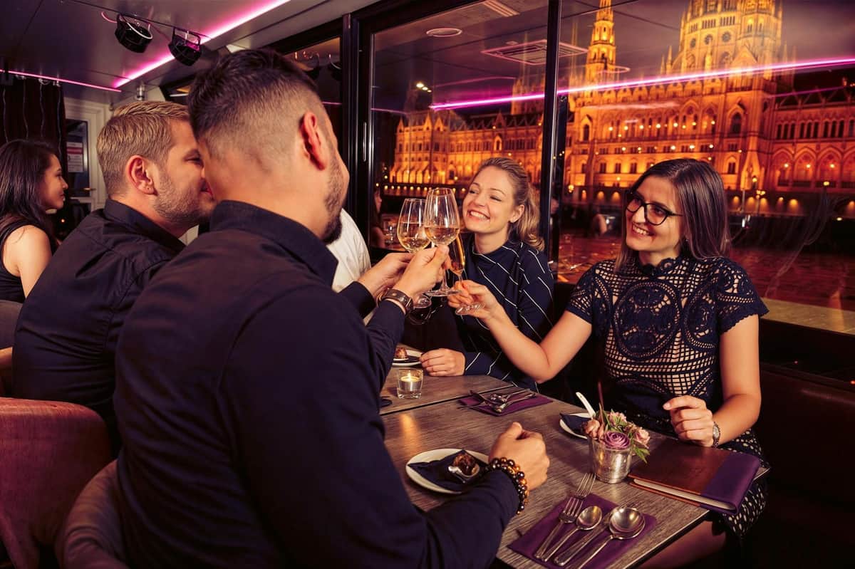 Budapest: Danube Dinner Cruise Silver line Cruises Dinner and lights on the Danube – A magical evening in Budapest