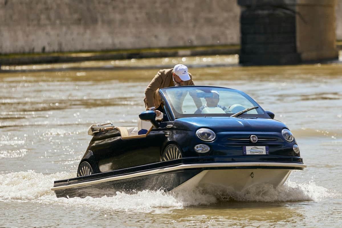 Tiber River Rome: 500 Boat Private Transfer 500 boat
