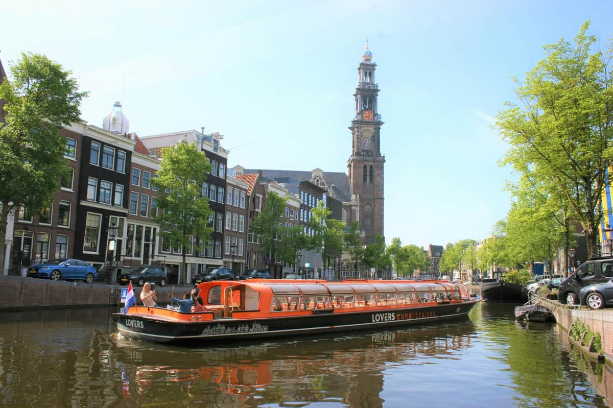 Amsterdam: Canal Cruise from Leidseplein Wester Church and Canal Cruise