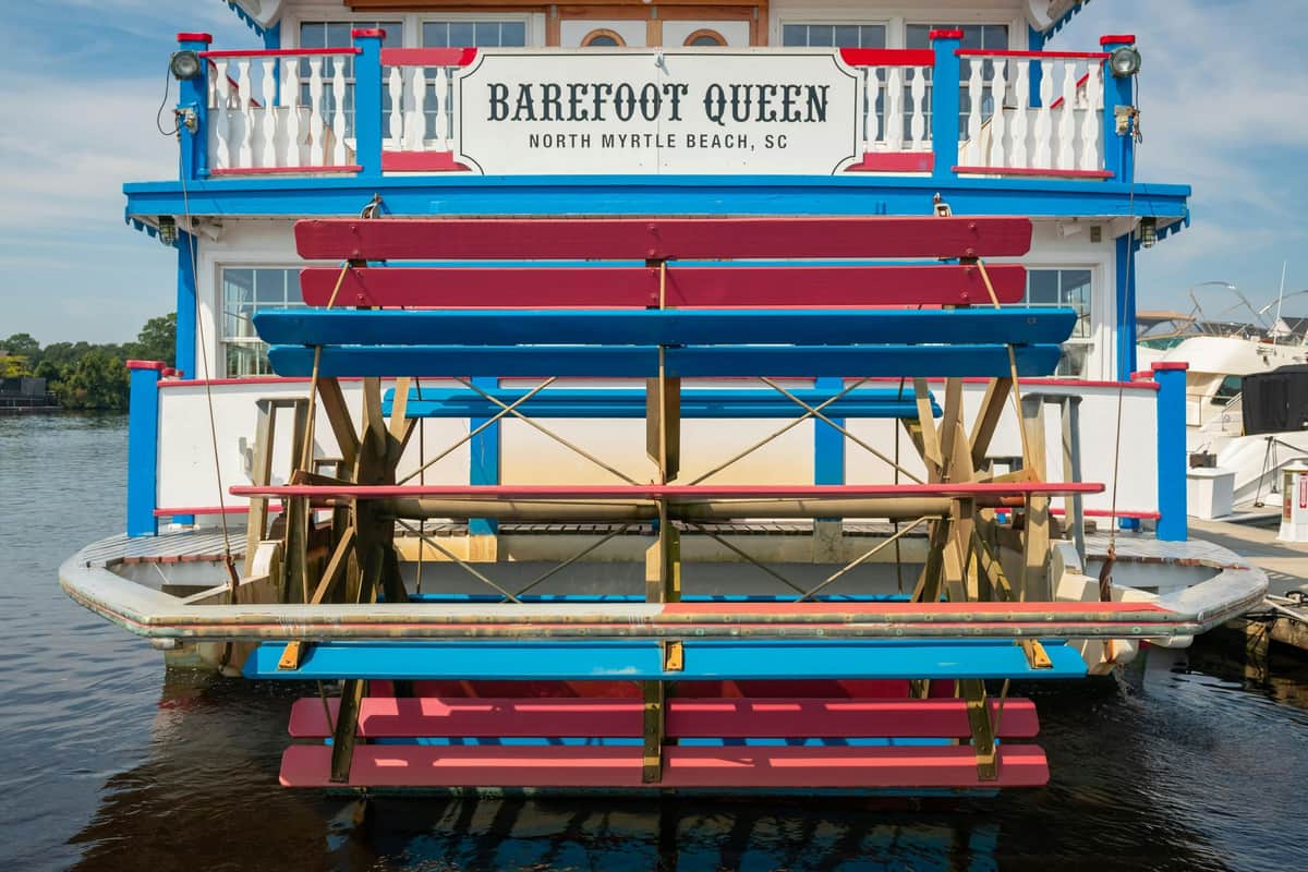 Barefoot Queen Dinner Cruise BFQ
