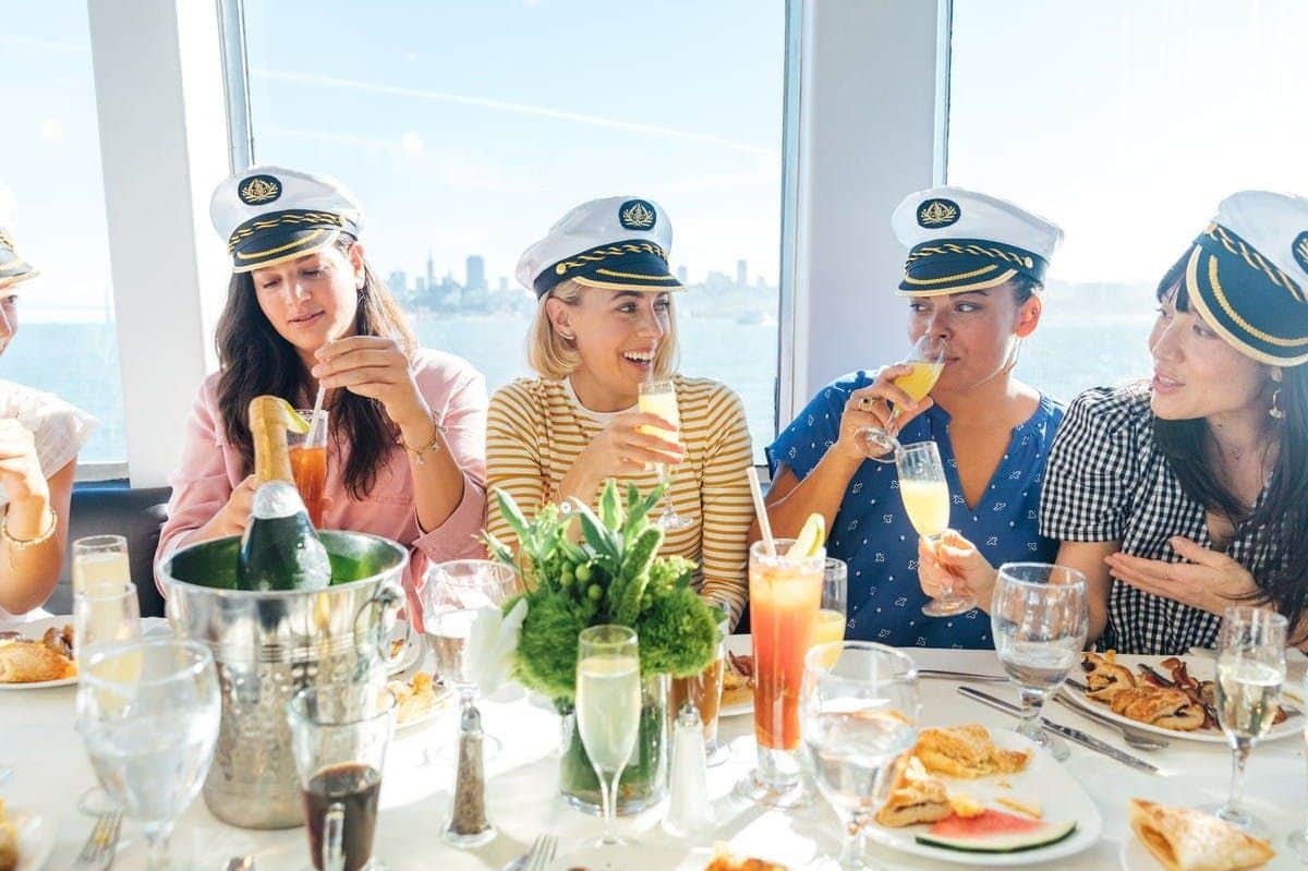 Philadelphie : Croisière Buffet Brunch + Mimosas sans bouteille Croisière brunch avec buffet de Philadelphie et mimosas sans fond