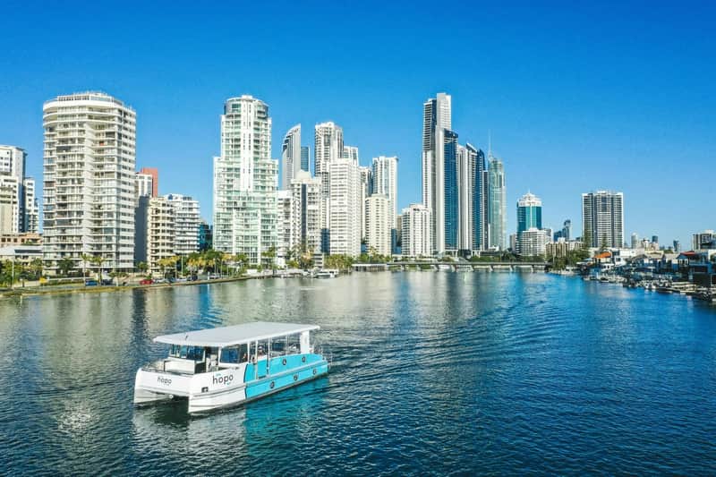 Gold Coast: 2-Hr Sightseeing Cruise from Surfers Paradise