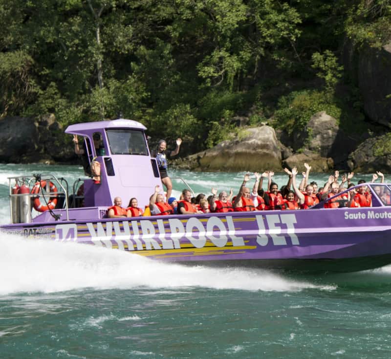 Niagara Falls, Canada: Whirlpool Jet Boat Tour
