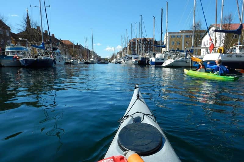 Copenhagen: Harbor Guided Kayak Tour