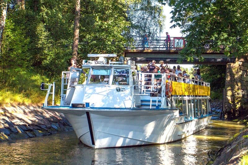 Helsinki: Beautiful Canal Cruise