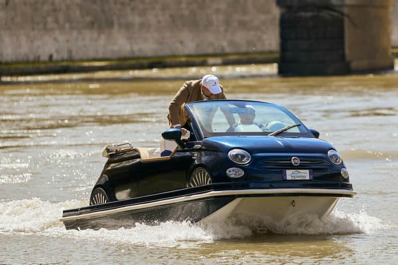Tiber River Rome: 500 Boat Private Transfer