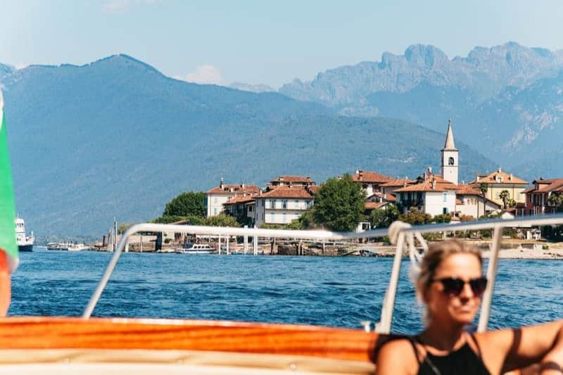 Isola dei Pescatori: Hop-on Hop-off Boat Tour from Stresa