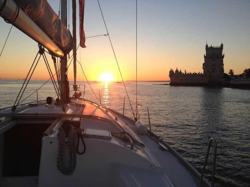 Lisbon: 2-Hour Sunset Sailing Tour from Belém Lisbon: 2-Hour Sunset Sailing Tour from Belém