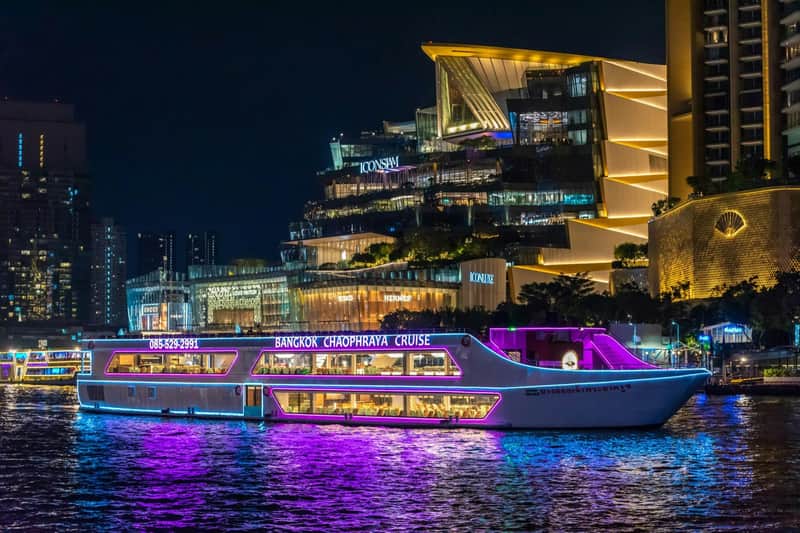 Bangkok: The Newest Chao Phraya River 5-Star Dinner Cruise at Asiatique