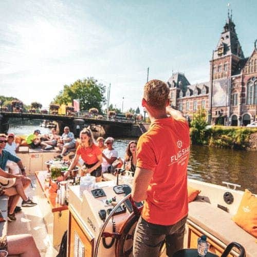 Amsterdam: Canal Cruise + Food