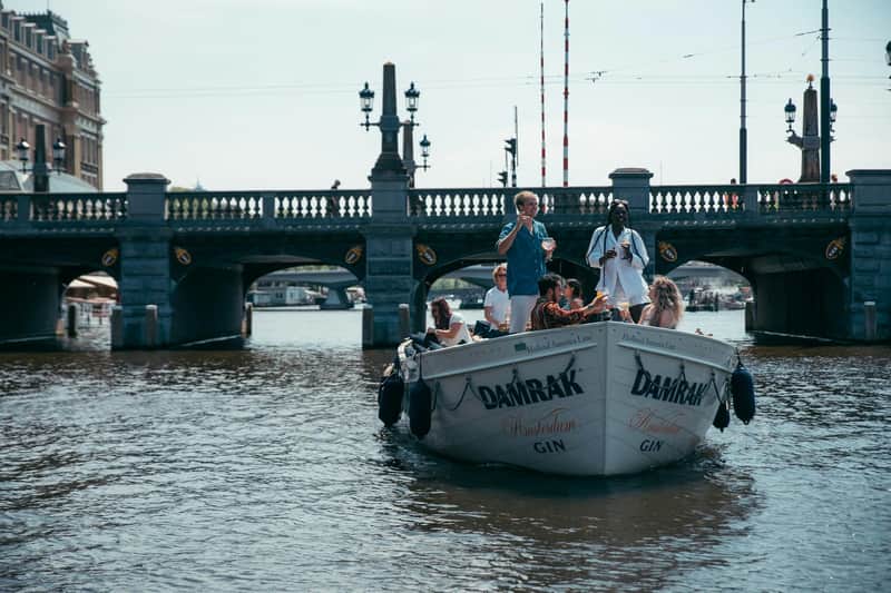 Amsterdam: Open-Boat Canal Cruise Amsterdam: Open-Boat Canal Cruise