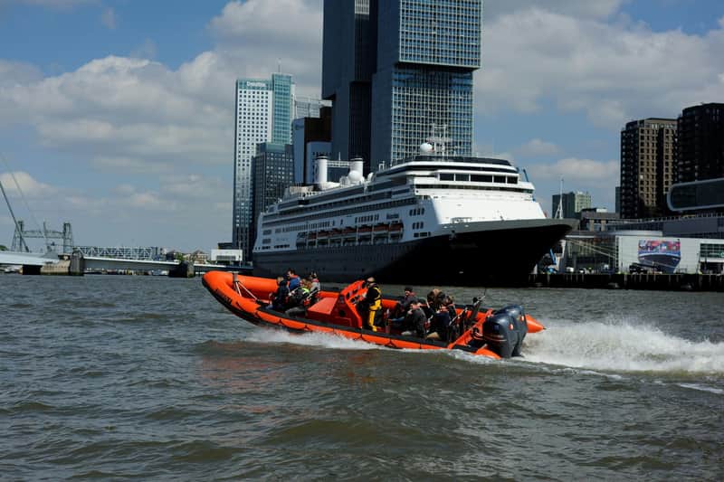 Rotterdam: RIB Speedboat Guided Sightseeing Cruise Rotterdam: RIB Speedboat Guided Sightseeing Cruise