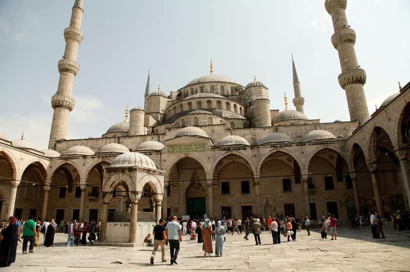 Istanbul: Old City Guided Tour + Bosphorus Cruise