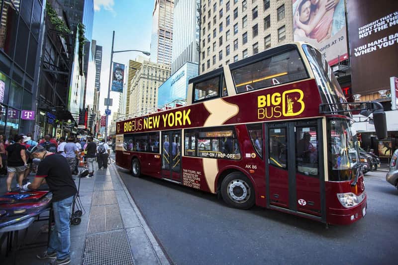 New York: Hop-on Hop-off Bus Tour + Empire State Building Entry + Boat Cruise New York: Hop-on Hop-off Bus Tour + Empire State Building Entry + Boat Cruise