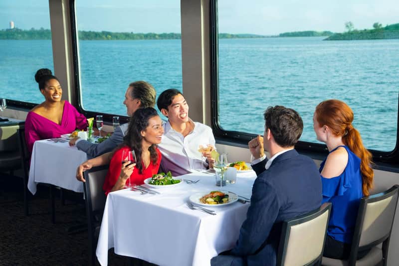 New York: Lunch Cruise New York: Lunch Cruise