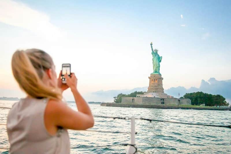 New York: Statue of Liberty & Ellis Island Sightseeing Cruise New York: Statue of Liberty & Ellis Island Sightseeing Cruise